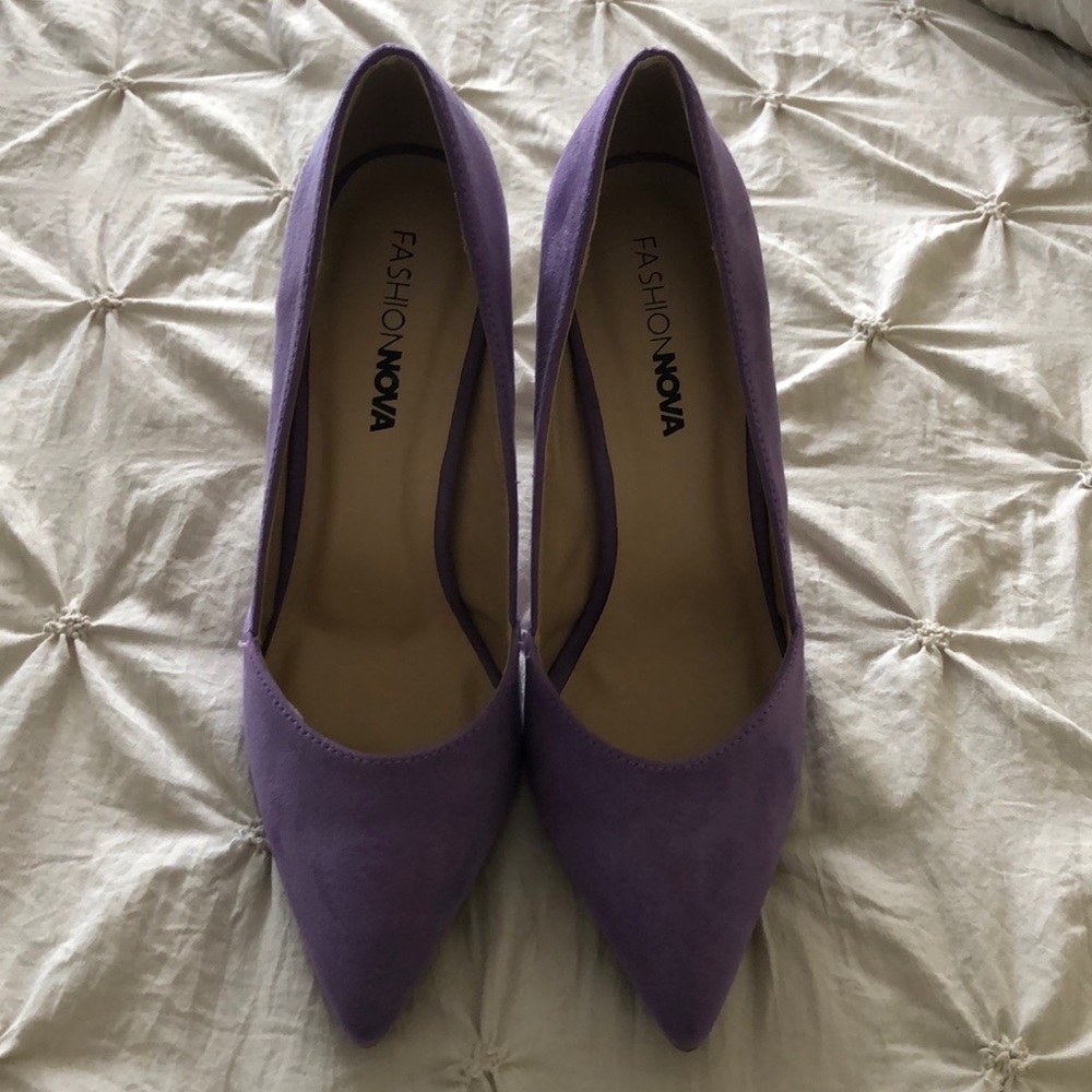Fashion Nova pumps